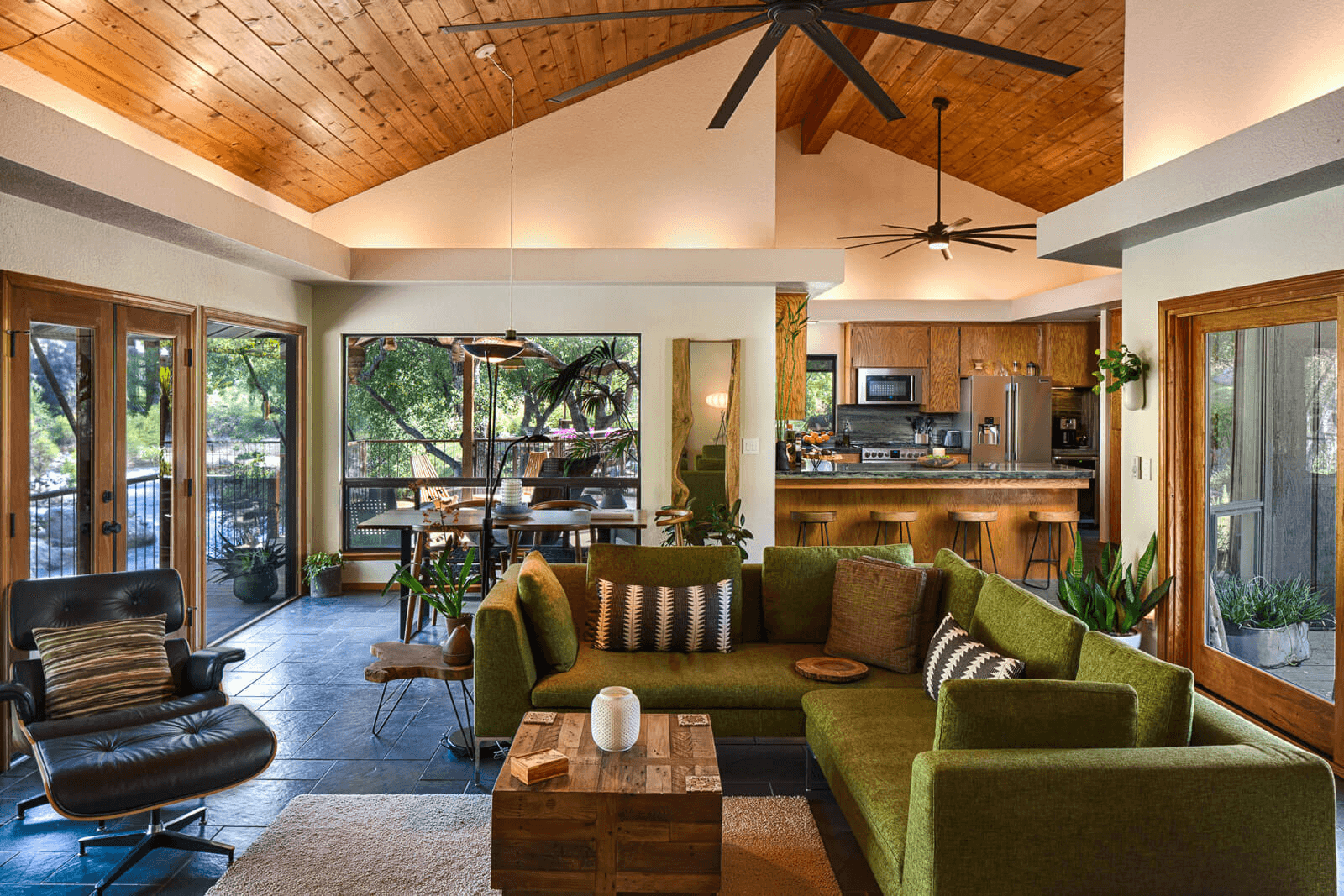 The Ultimate Guide to Finding the Best Short-Term Rental Property Management Company in Toronto