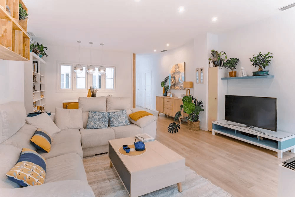 Setting Up an Airbnb Rental: Expert Tips from Booked Hosts Rental Management