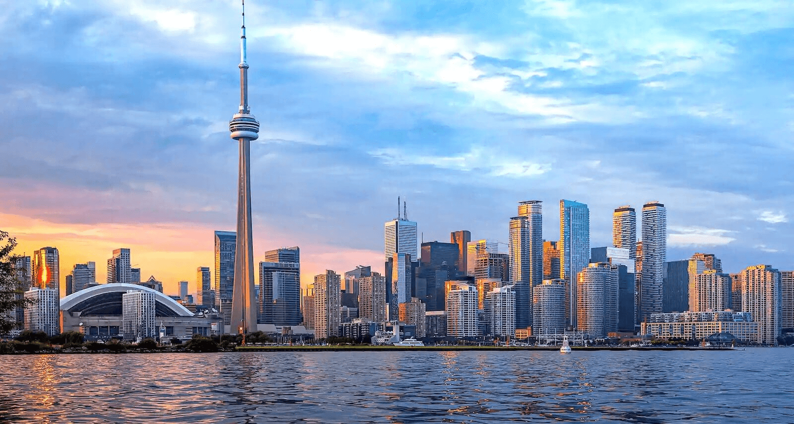 Harnessing the Seasonal Charm of GTA Short-Term Rentals